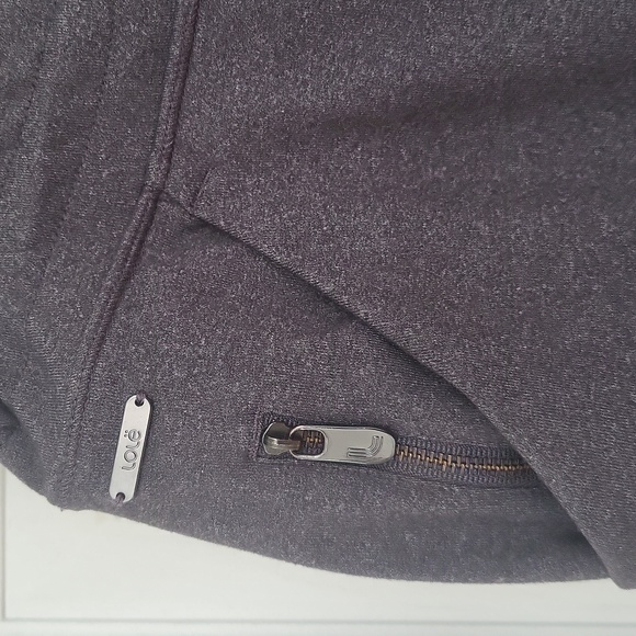 LoLe skirt - Picture 2 of 10